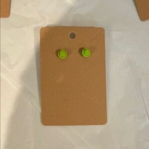 🧸5 for $15🧸Lego recycled green earrings